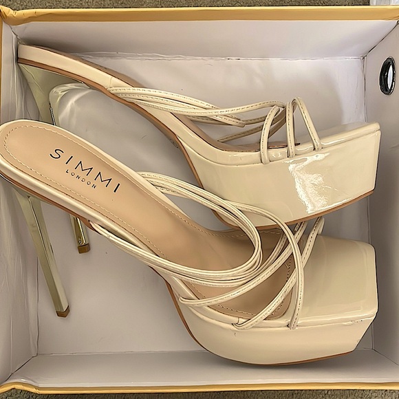 Sexy Nude SIMMI LONDON 6 inch Heels - Picture 2 of 5